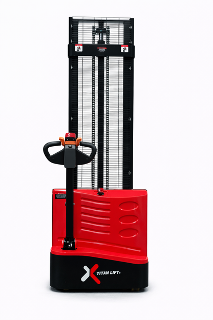 Apilador Eléctrico Titan Lift Base Americana 685 XS1535AG – 1.5T – 3.5 m