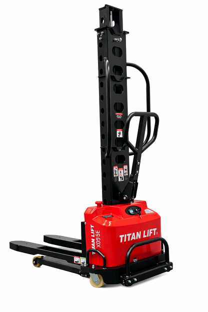 Montacarga Semi Eléctrico Titan Lift XCS0515E – 500 kg – 1.5 m – Base Europea 540